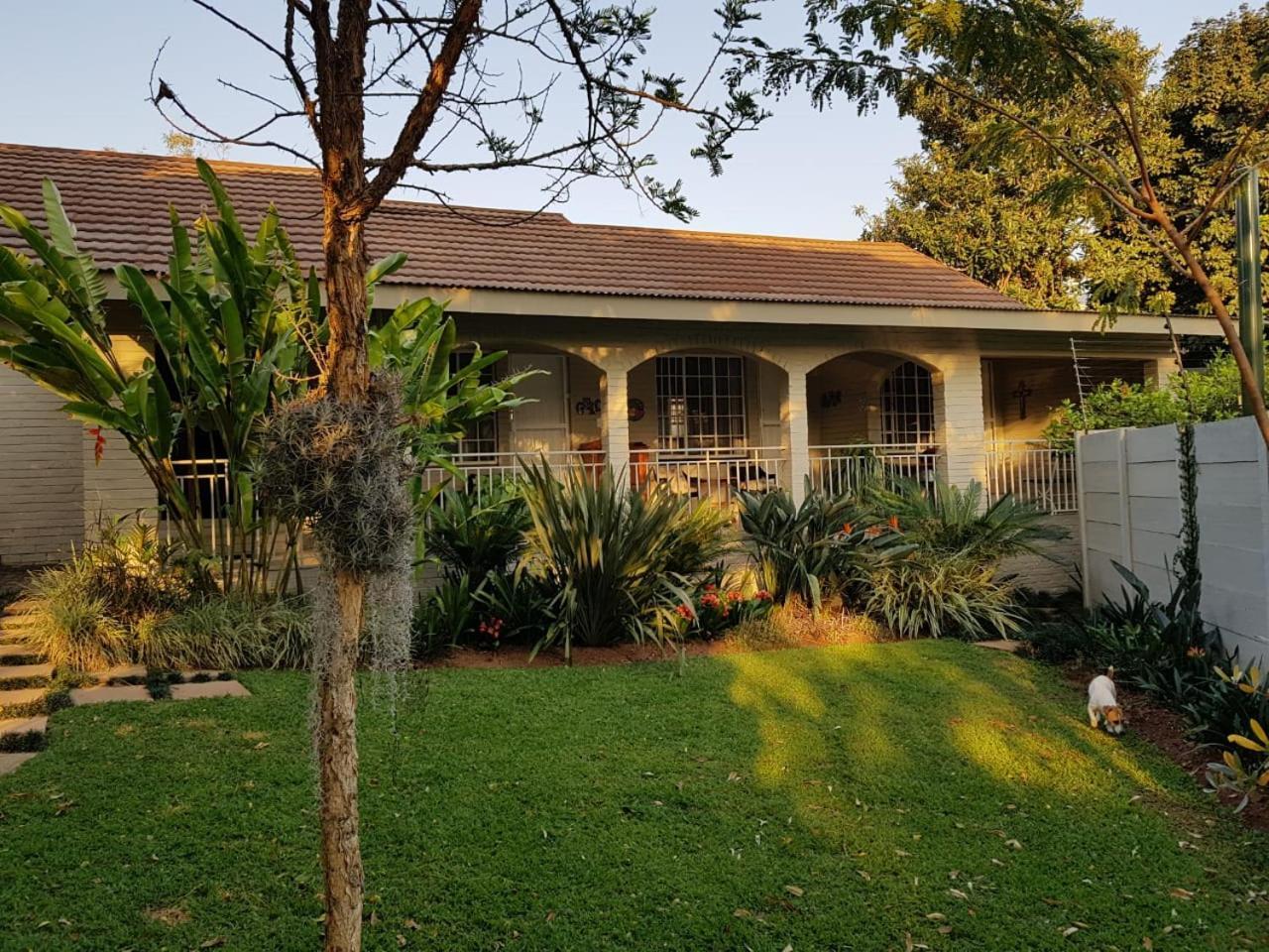 Js Inn Mbombela Ngoại thất bức ảnh